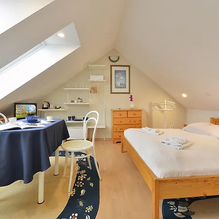 Apart-hotel A. V. Praga